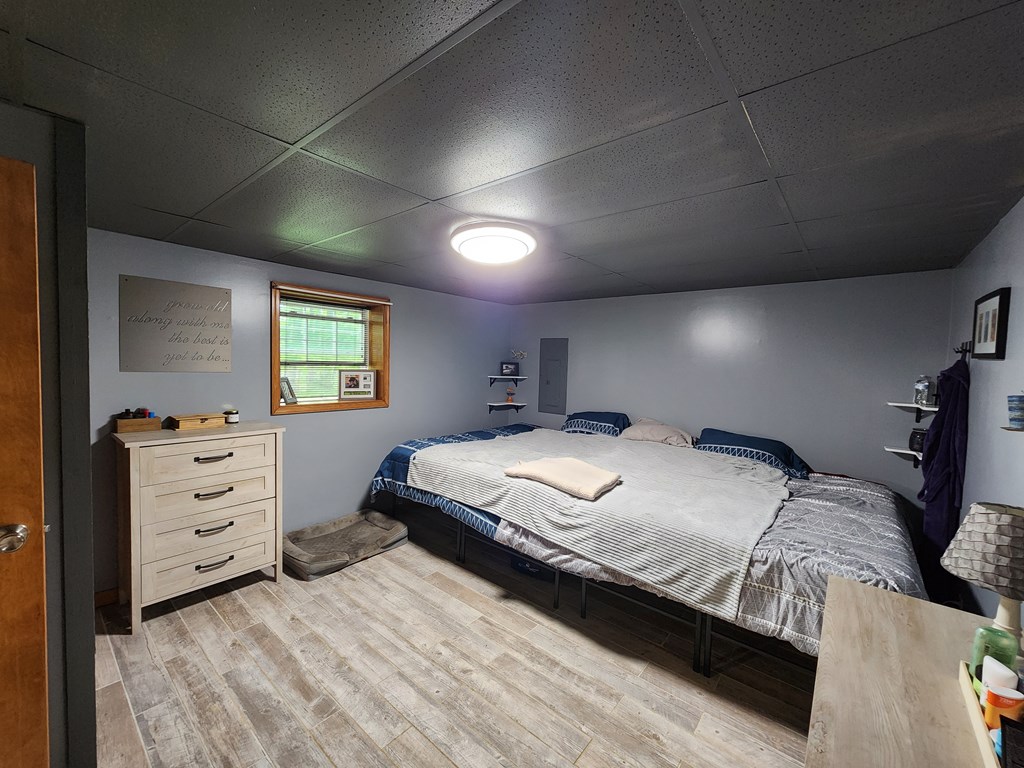 44 Mystery Mountain Lane