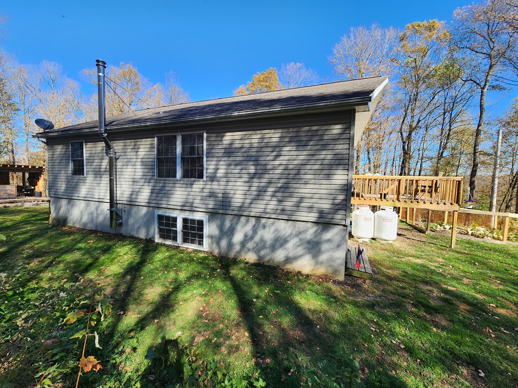 44 Mystery Mountain Lane