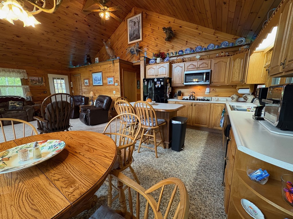 313 N. Brookland Rd.