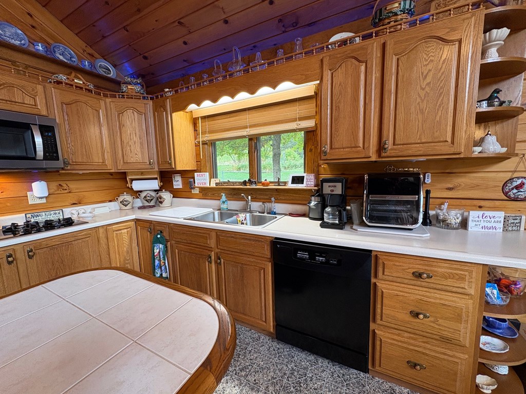 313 N. Brookland Rd.