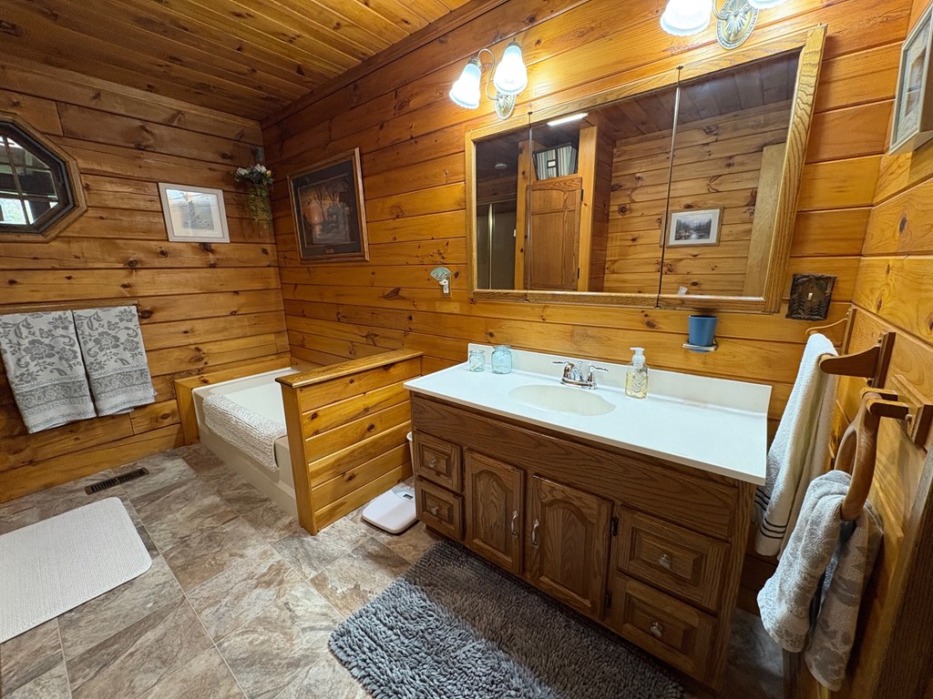 313 N. Brookland Rd.