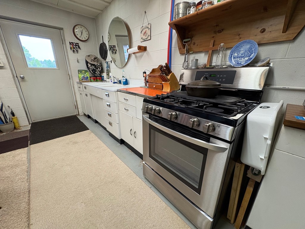 313 N. Brookland Rd.