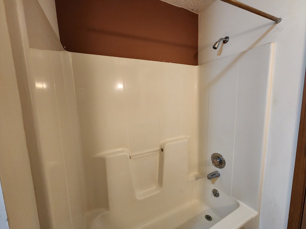 357 E Second St, Coudersport