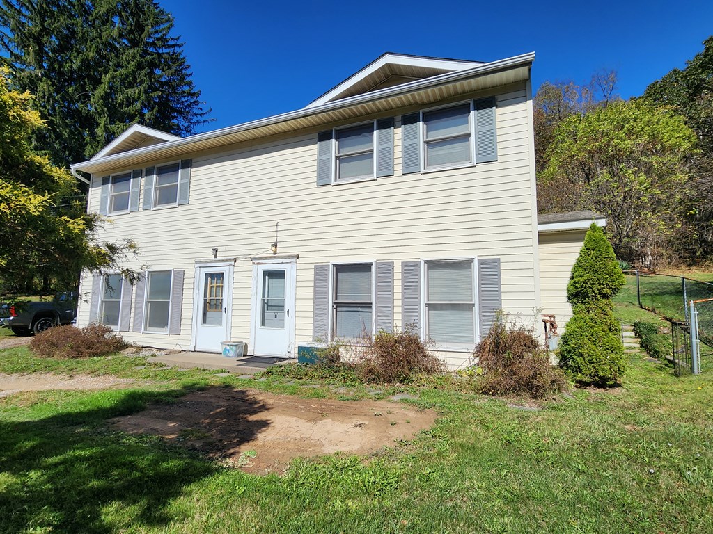 357 E Second St, Coudersport