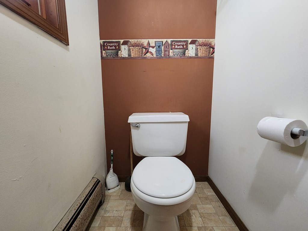 357 E Second St, Coudersport