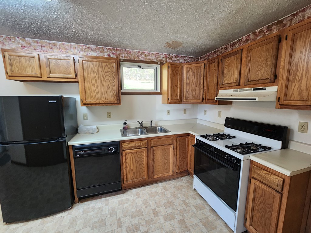 357 E Second St, Coudersport