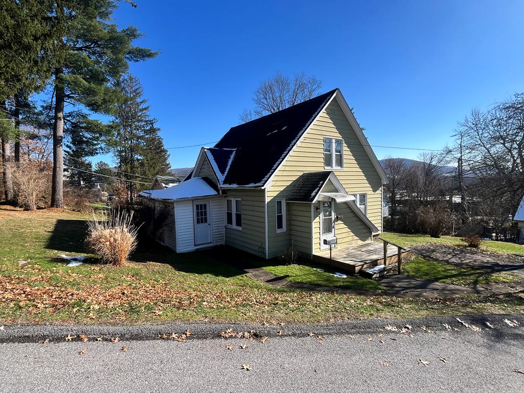 501 Allegheny St, Smethport