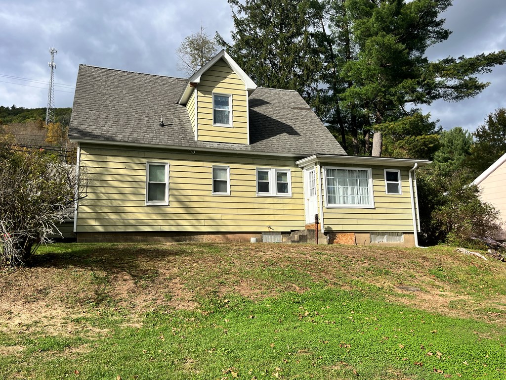 501 Allegheny St, Smethport