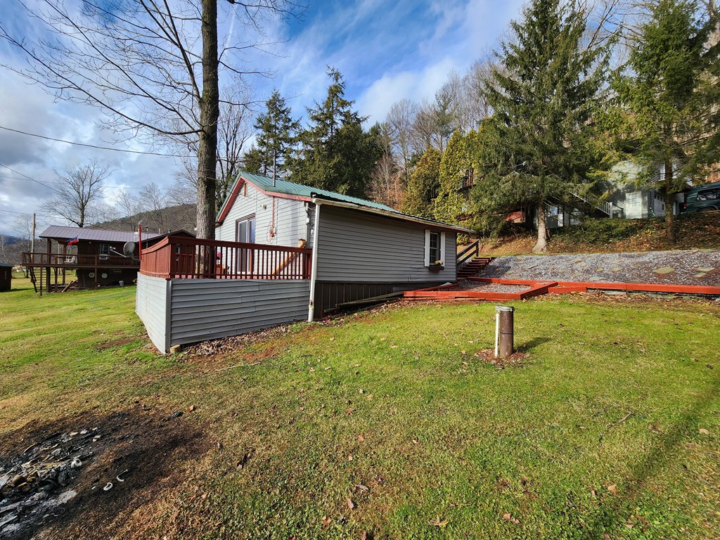 53 Derring Hollow Rd