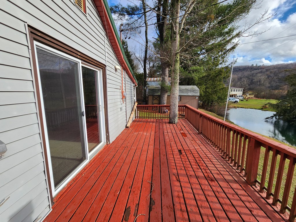 53 Derring Hollow Rd