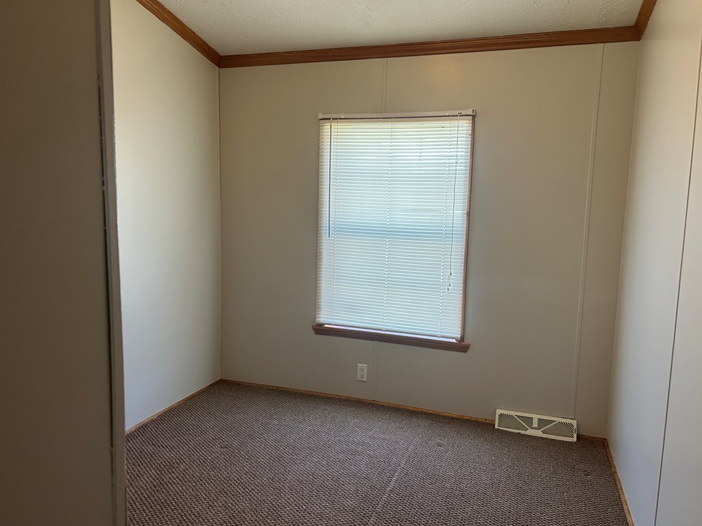 25 Lower Lane, Golden Acres Park