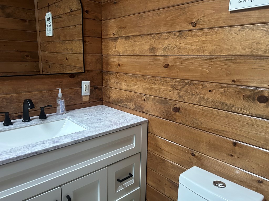 25 Lower Lane, Golden Acres Park