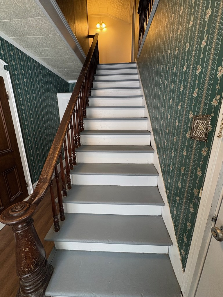 12533 Route 6 Apt. C