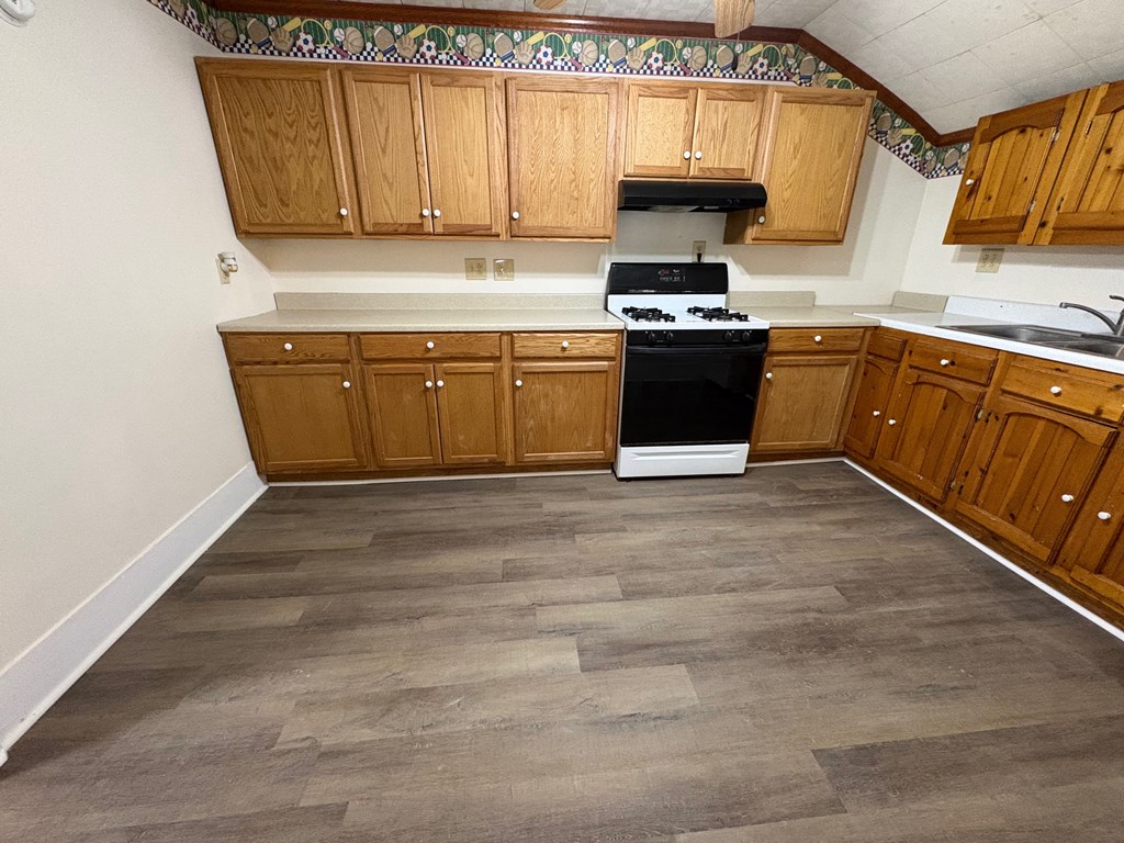 12533 Route 6 Apt. C