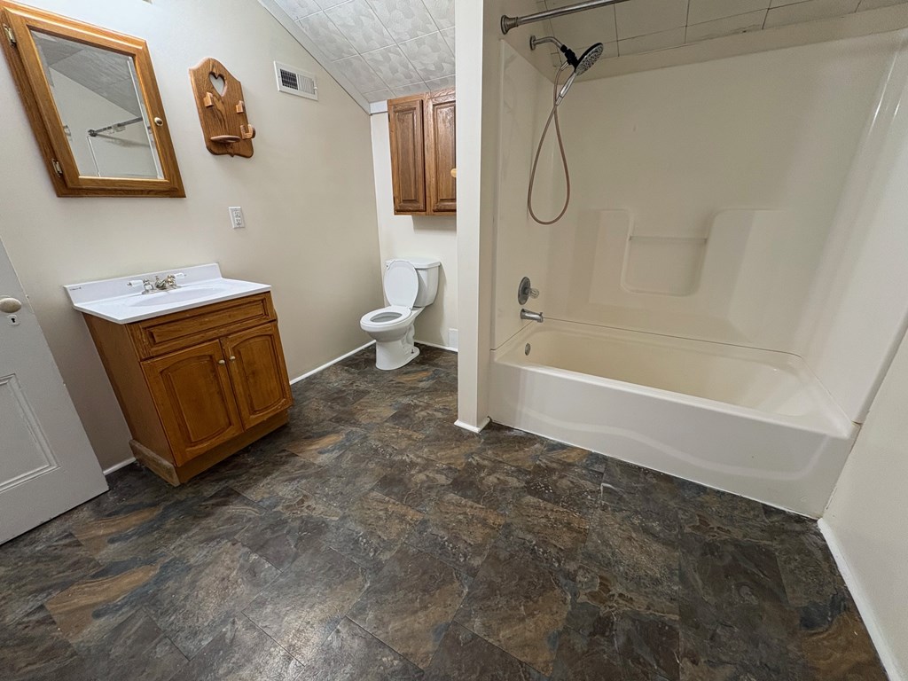 12533 Route 6 Apt. C