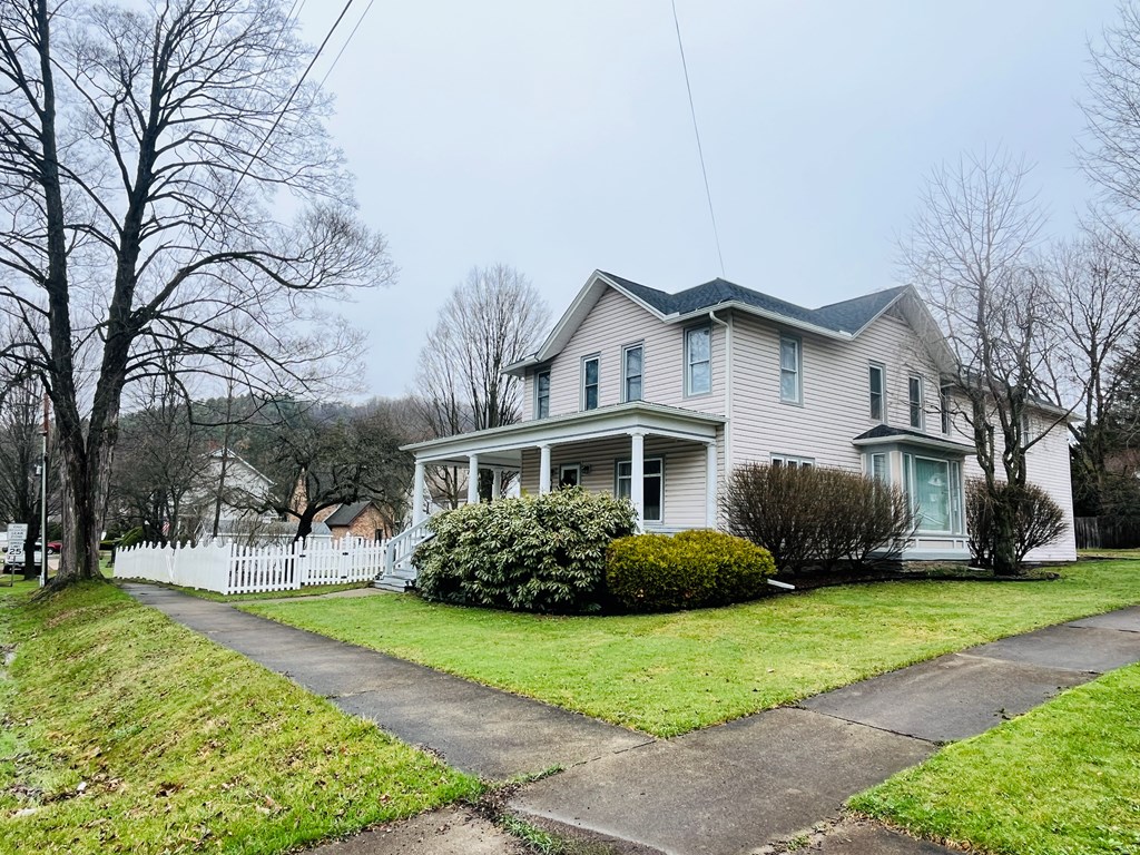 107 Borie St