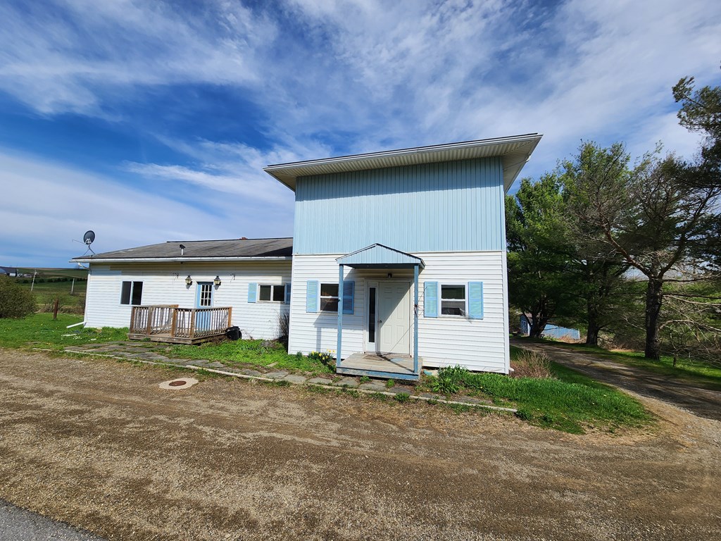 2110 Sr 49 West