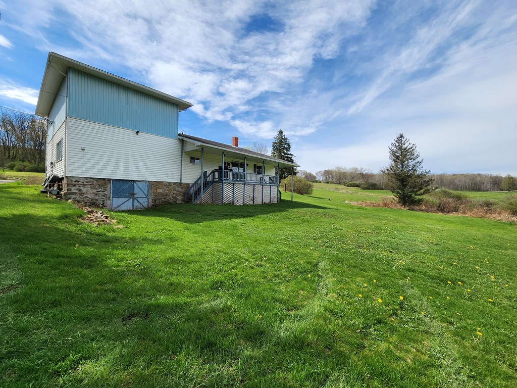 2110 Sr 49 West