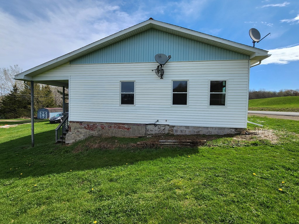 2110 Sr 49 West