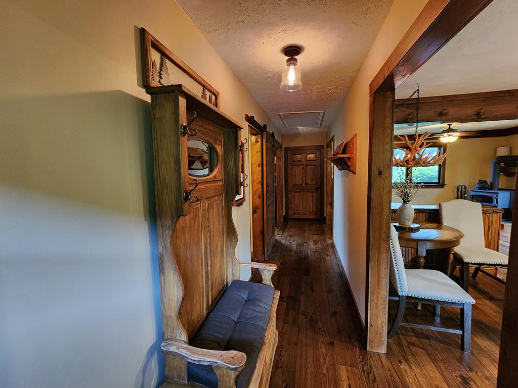 220 Hamilton Run Rd