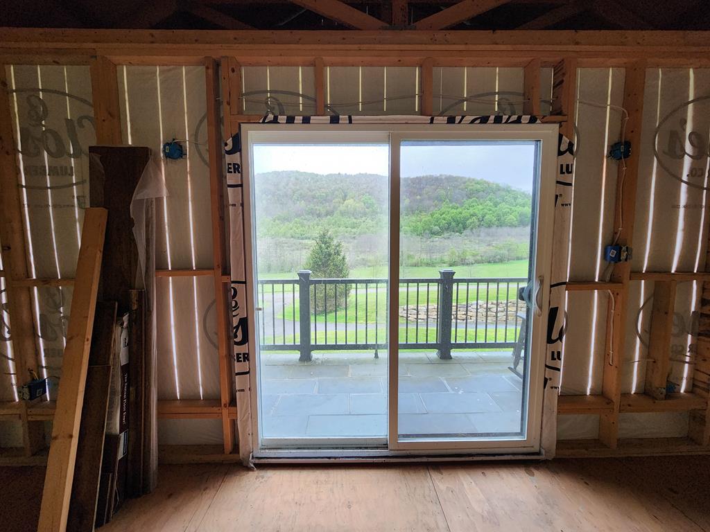220 Hamilton Run Rd