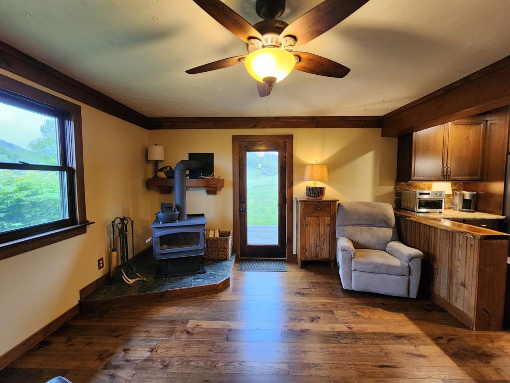 220 Hamilton Run Rd