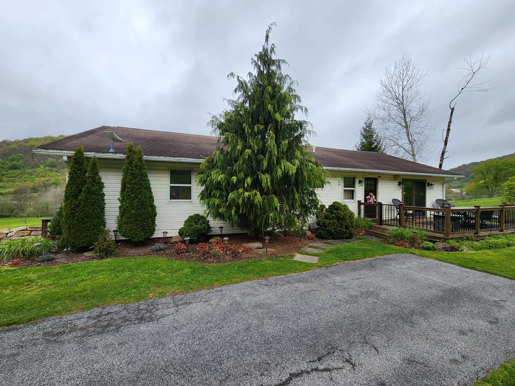 220 Hamilton Run Rd