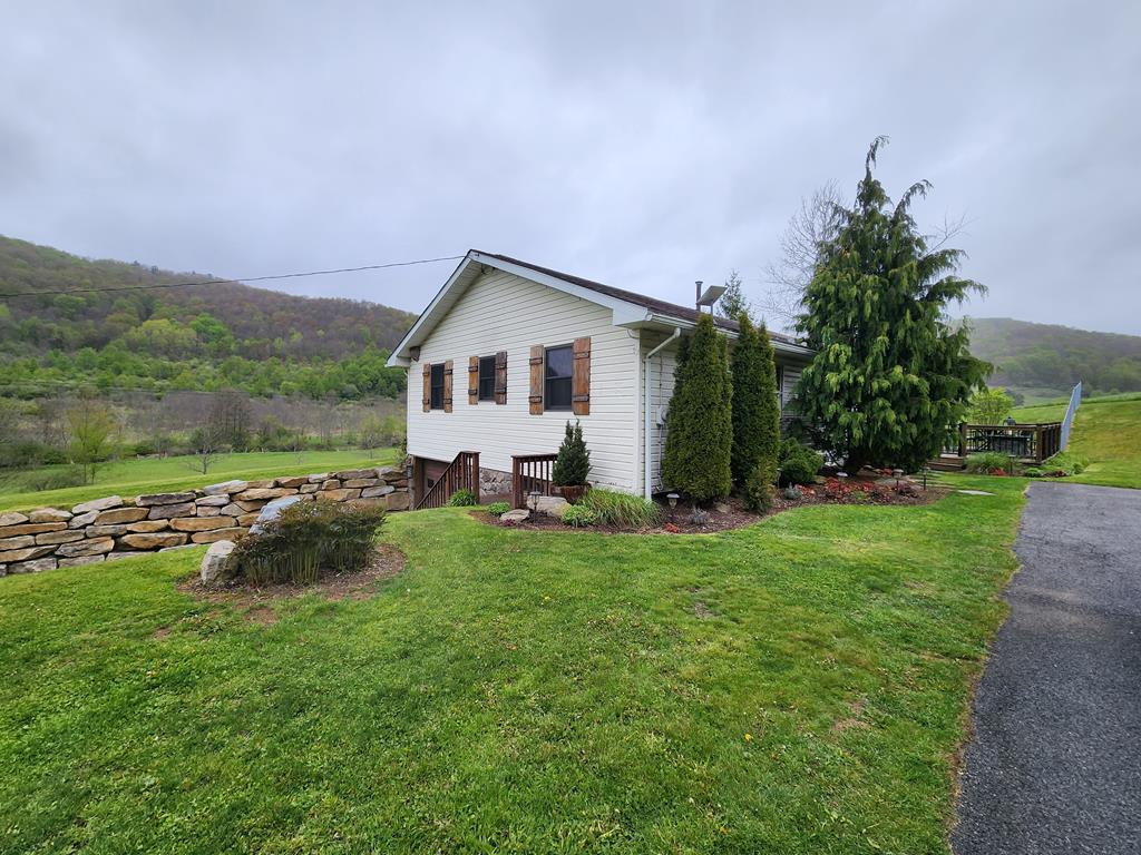 220 Hamilton Run Rd