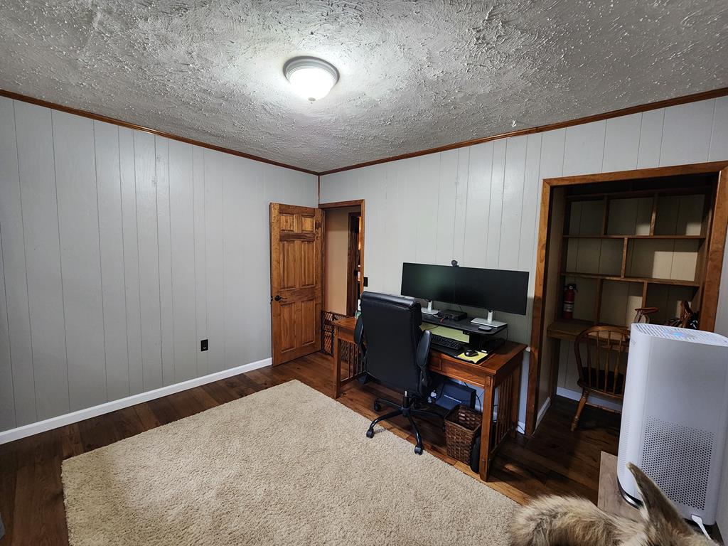 220 Hamilton Run Rd