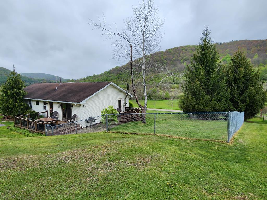 220 Hamilton Run Rd