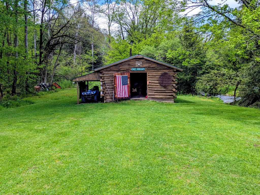 235 Ice Mine Rd