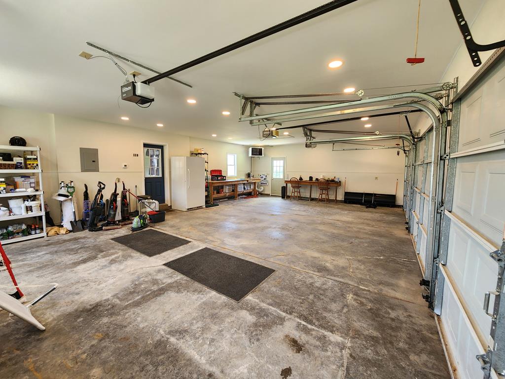 74 Snowman Rd