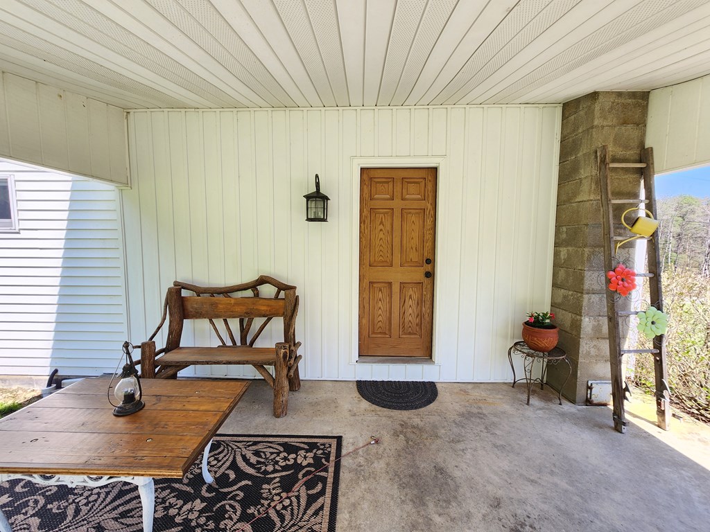 949 Streeterbrook Rd