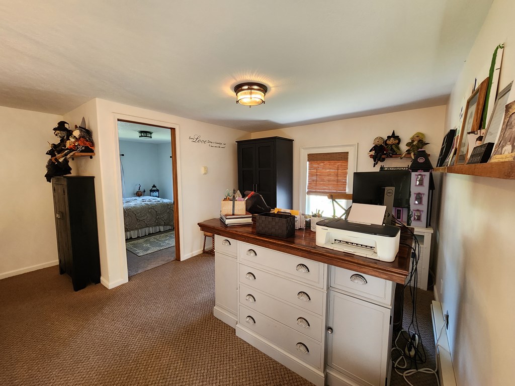 949 Streeterbrook Rd