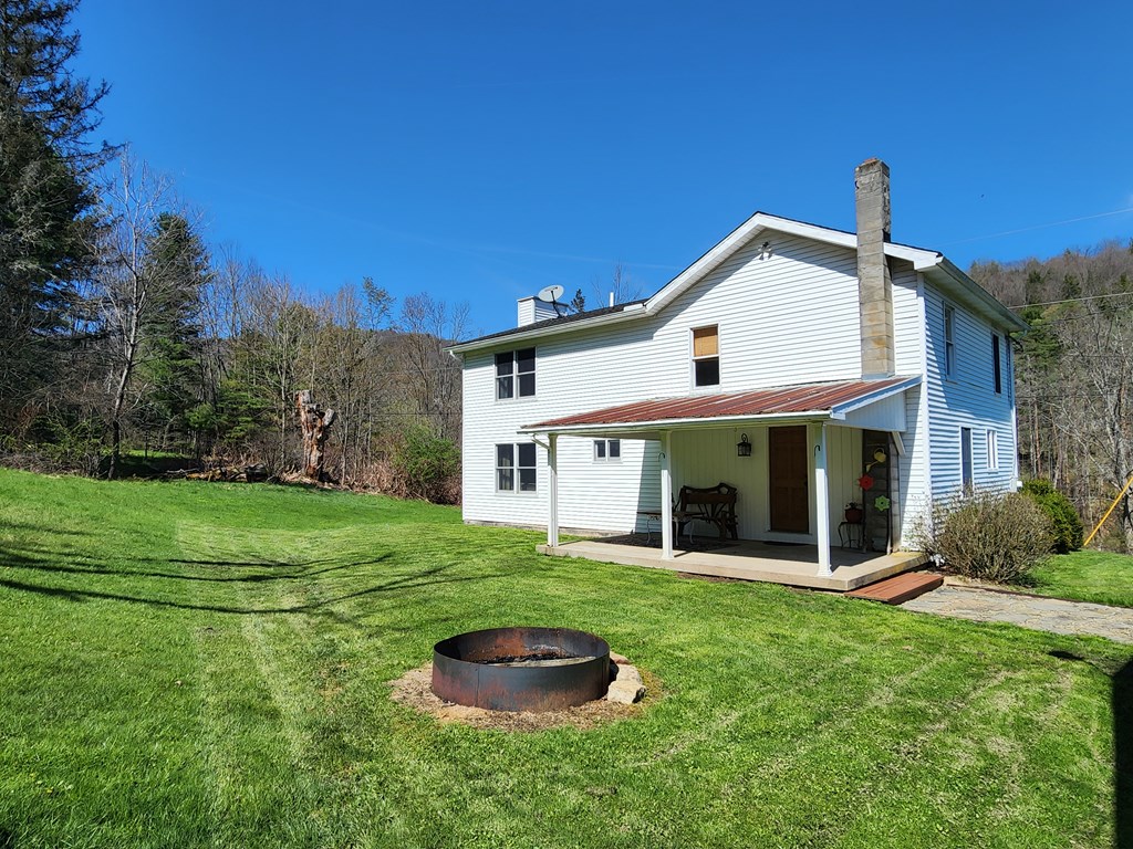 949 Streeterbrook Rd