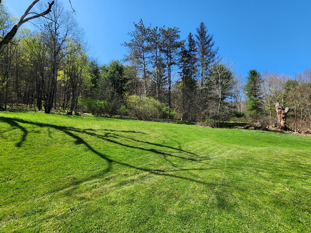 949 Streeterbrook Rd
