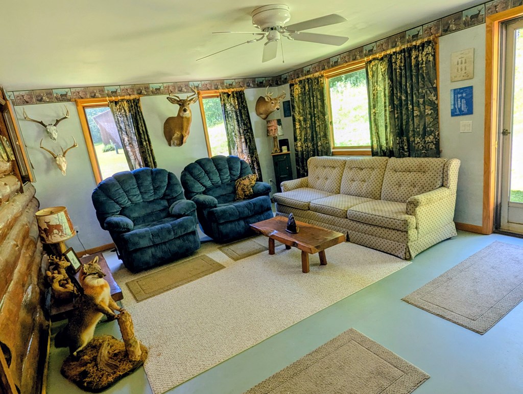 122 Raven Hill Rd