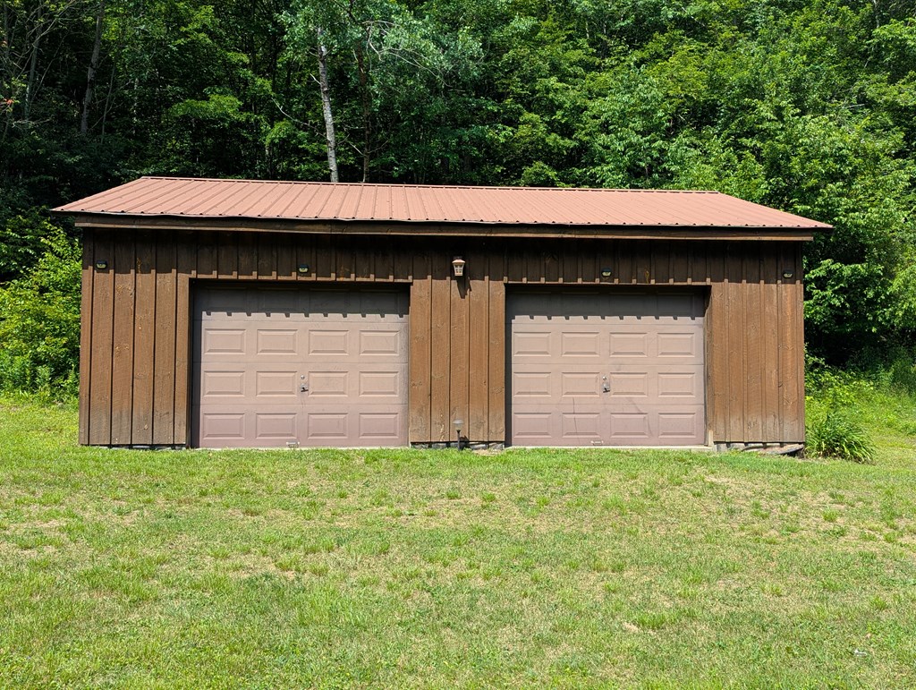 122 Raven Hill Rd