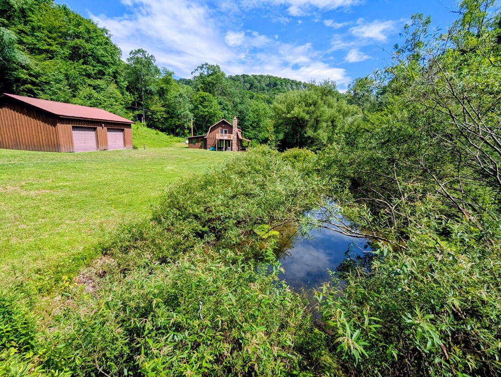 122 Raven Hill Rd