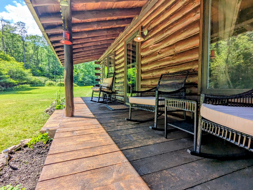 122 Raven Hill Rd