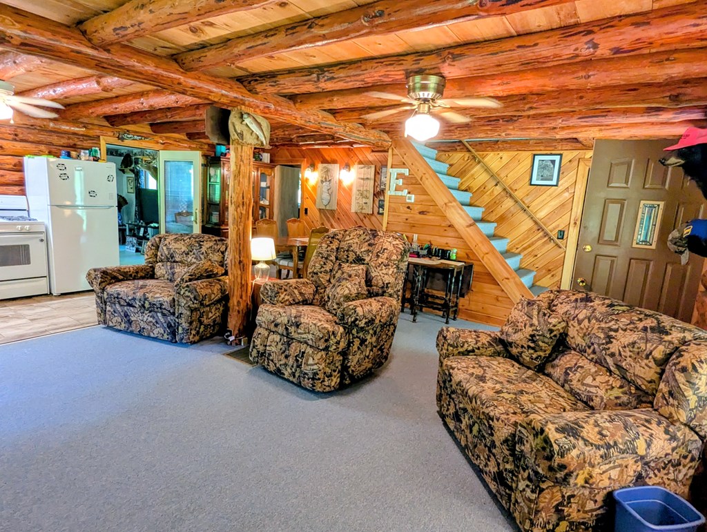 122 Raven Hill Rd