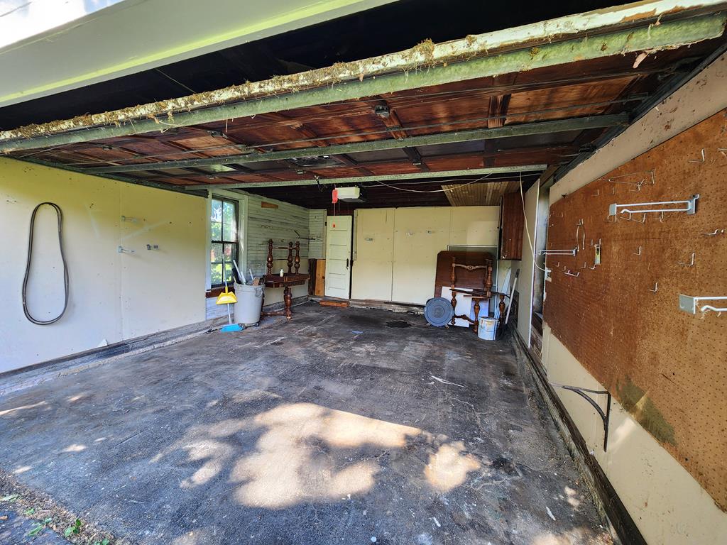 122 N Union St