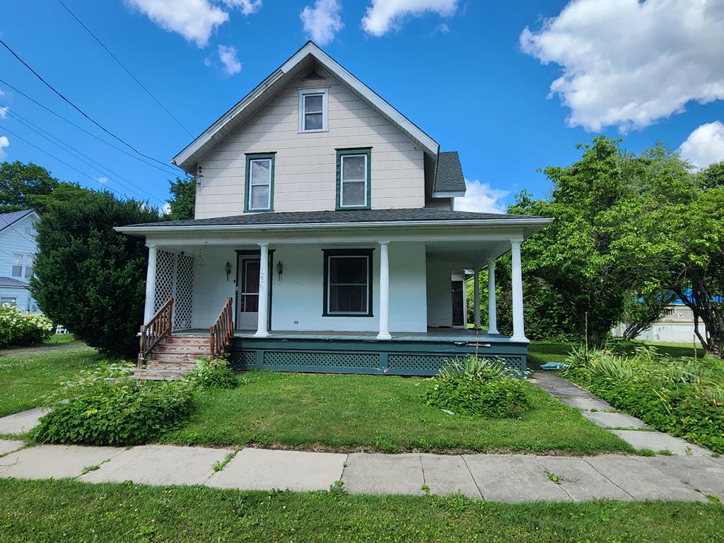 122 N Union St