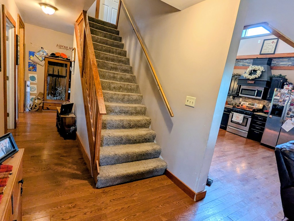 127 Gee Hill Road