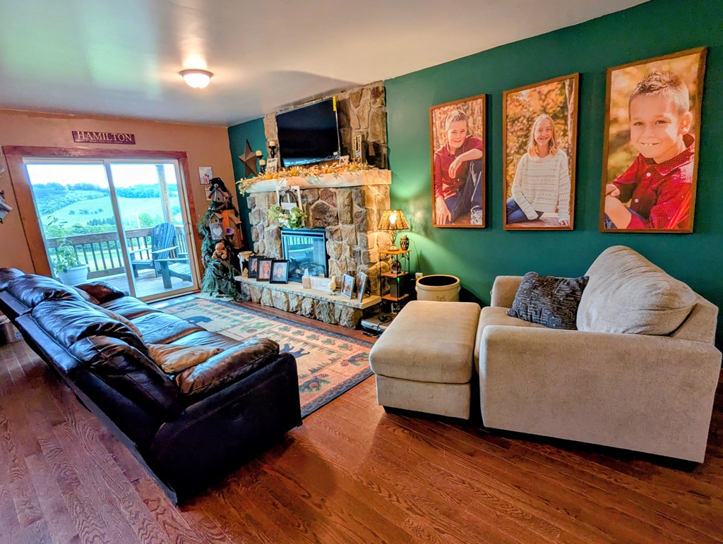 127 Gee Hill Road