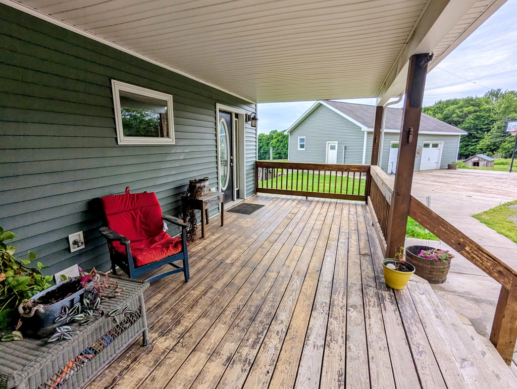 127 Gee Hill Road