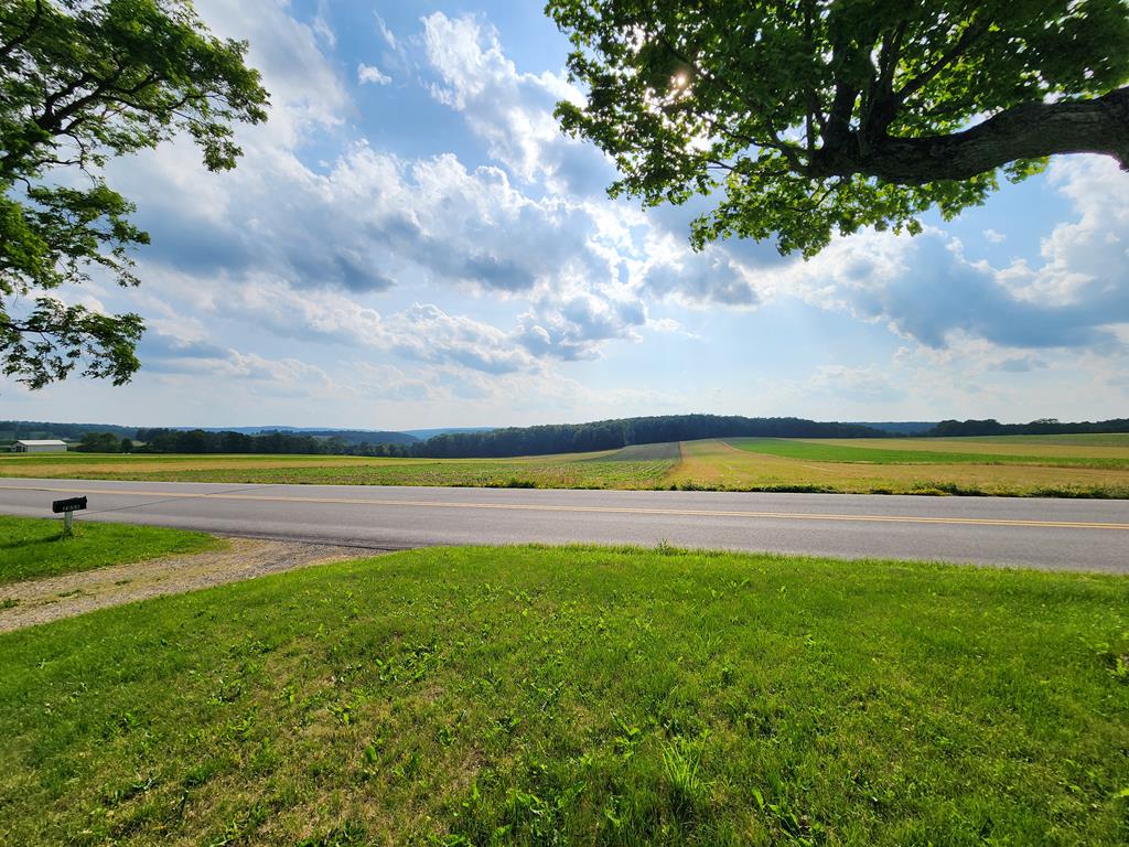 2055 Fox Hill Rd
