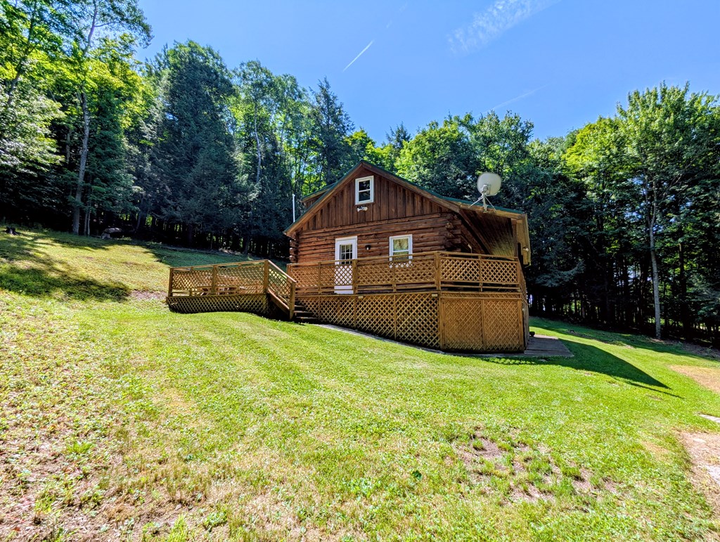 351 Cahilly Road