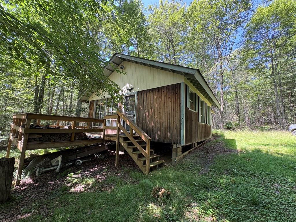 198 N. Baker Hollow Rd.