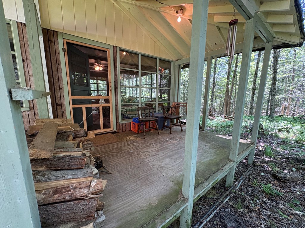 198 N. Baker Hollow Rd.